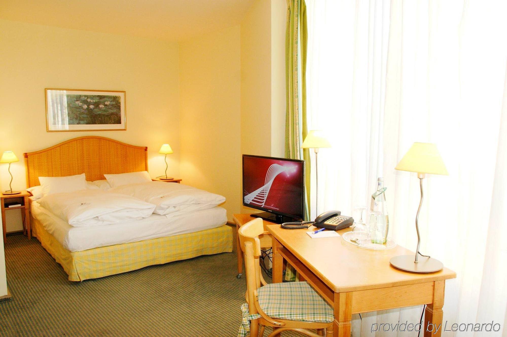 Hotel Ploener See By Tulip Inn Екстер'єр фото